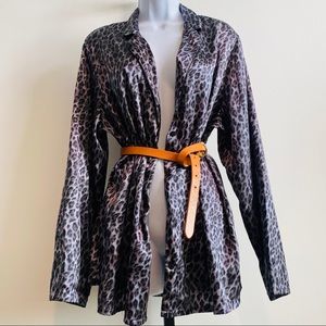 Gray & Black Leopard Print Satin Pajamas Top Size XL